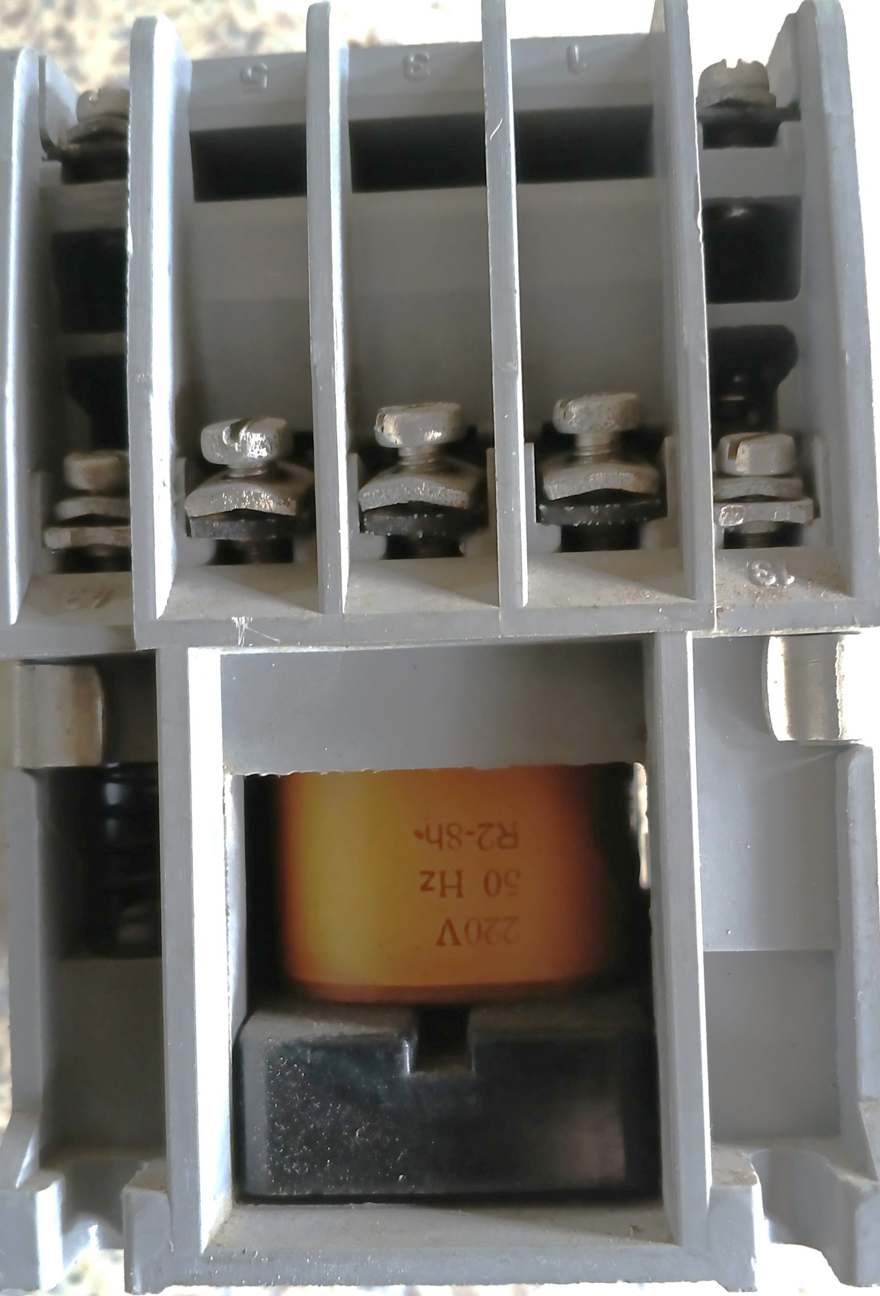 Пускатель К16Е 220V